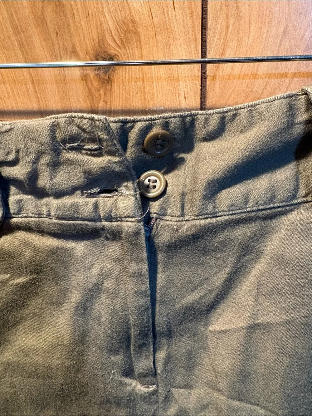 Courtenay Olive Green Cargo Shorts